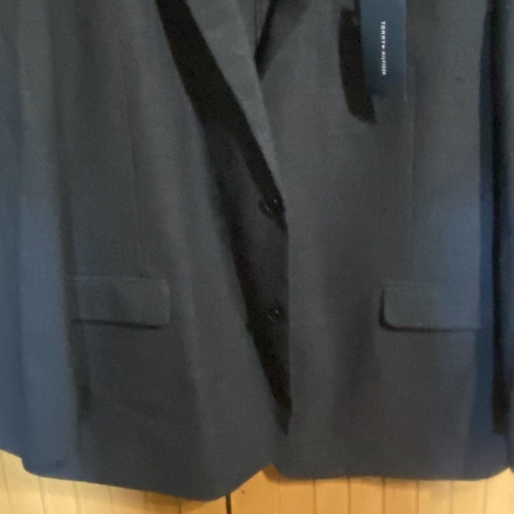 MENS’ Tommy Hilfer 
Suit Separates Jacket/Gray Charcoal size 38R - Picture 12 of 16